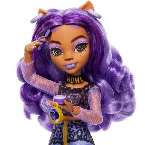Wholesale Monster High Skulltimate Secrets Fearidescent Clawdeen Doll