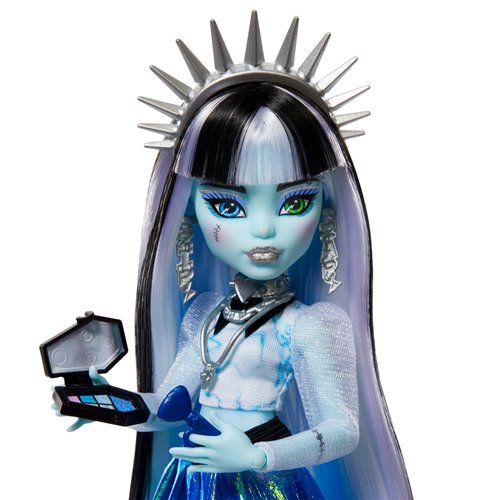 Wholesale Monster High Skulltimate Secrets Fearidescent Frankie Doll